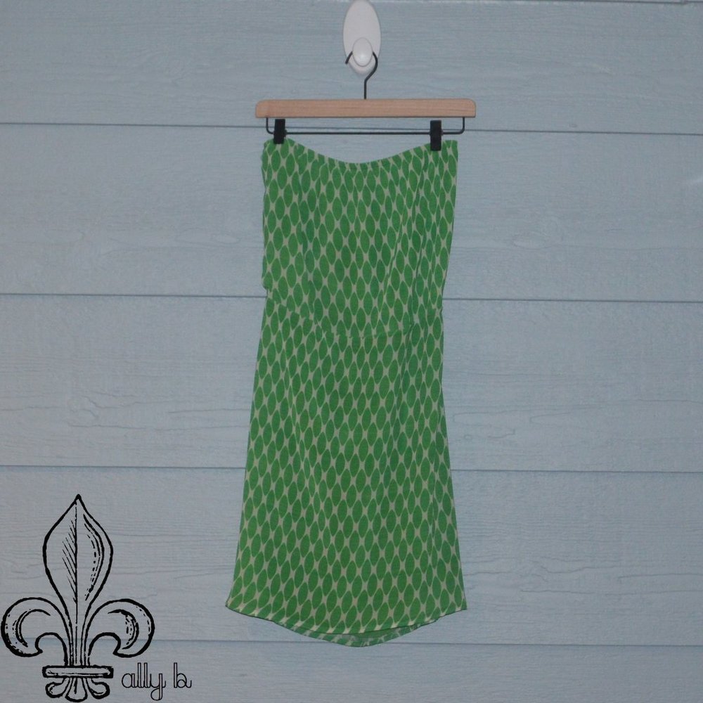 🐢NWT Sweat Pea strapless top🐢